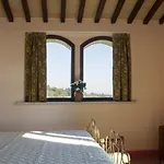 Tilla Villa *