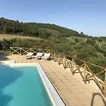 Tilla Villa *
