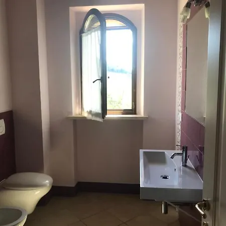 Tilla * Gualdo Cattaneo