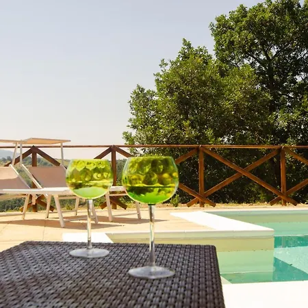 Tilla Vila Gualdo Cattaneo