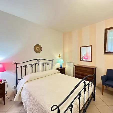 Tilla * Gualdo Cattaneo