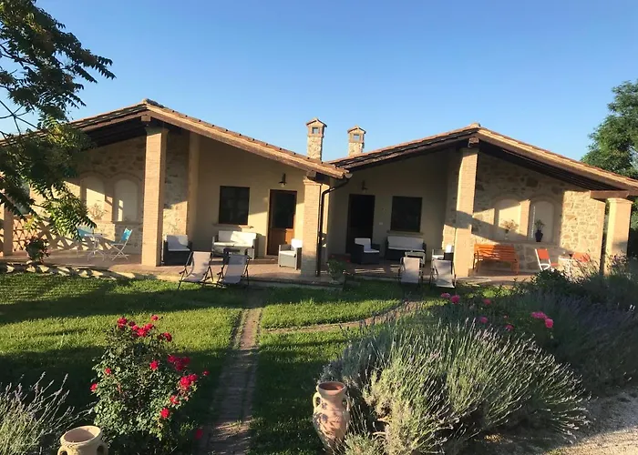 Tilla * Gualdo Cattaneo