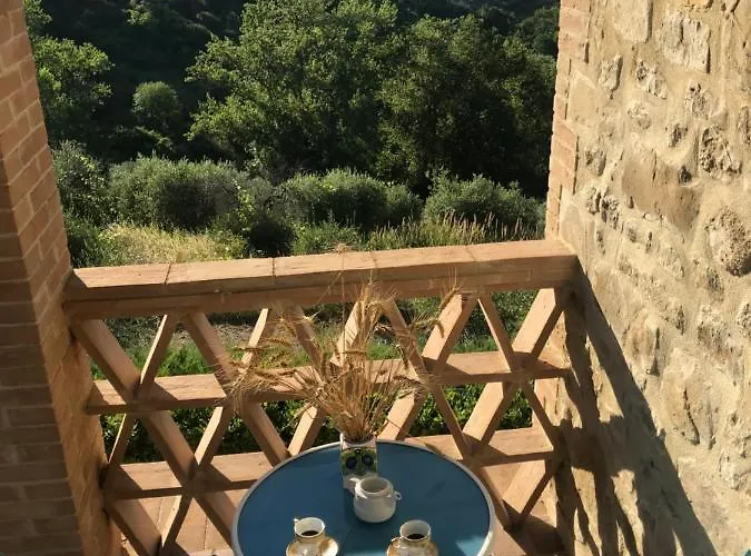 Tilla * Gualdo Cattaneo